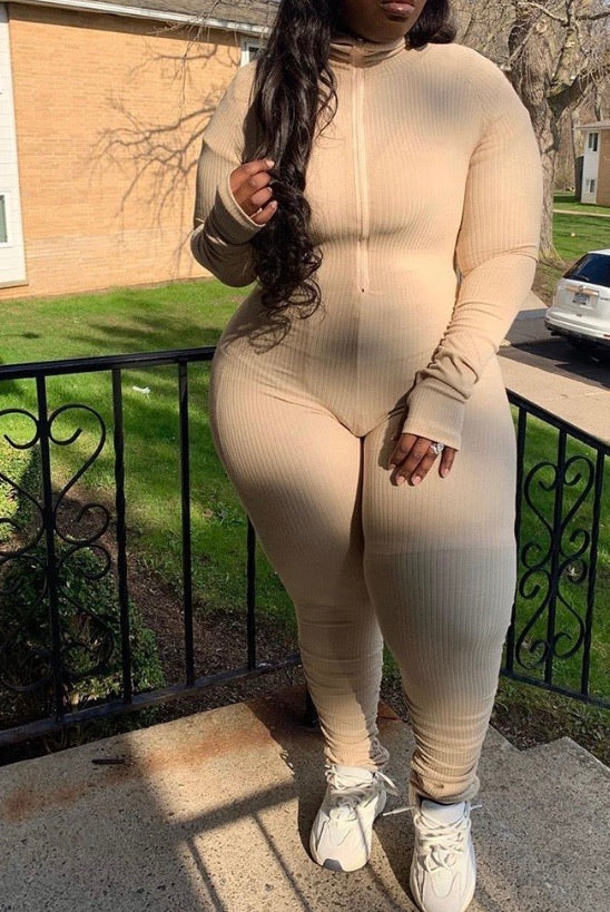 PLUS SIZE PLAIN ZIPPER DESIGN JUMPSUIT