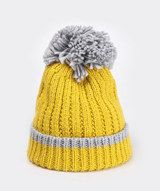 POM POM KNIT BEANIE