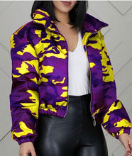 Load image into Gallery viewer, CAMOFLAUGE PRINT DESIGN PADDED COAT
