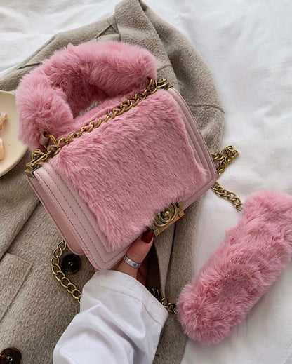 FLUFFY CHAIN CROSSBODY BAG