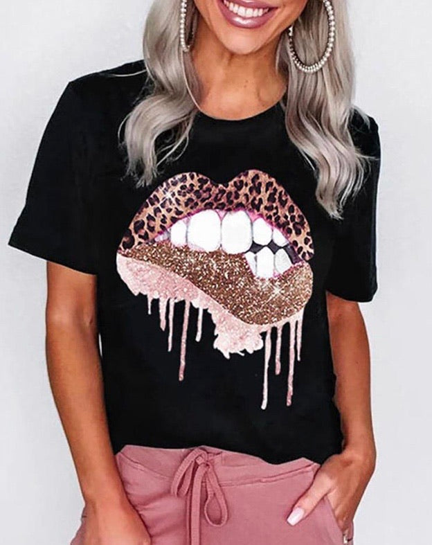 LEOPARD LIP PRINT STUDDED TSHIRT