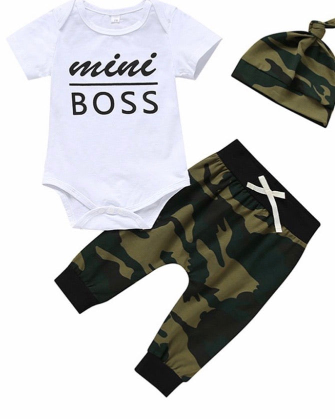 3 PIECE MINI BOSS BODYSUIT CAMO WITH HAT